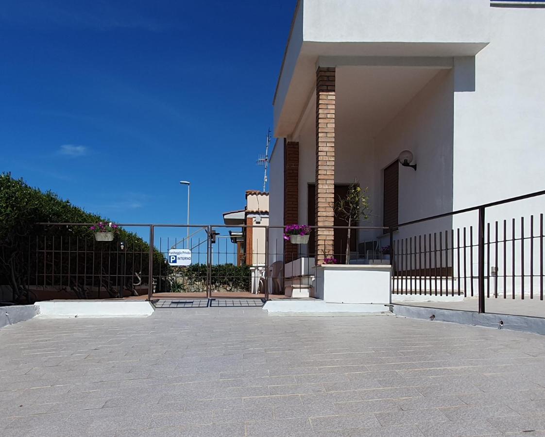 Guest House Al Mare Civitavecchia Luaran gambar