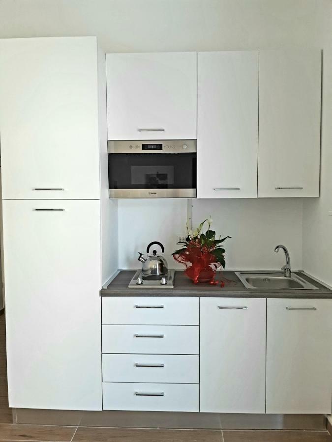 Guest House Al Mare Civitavecchia Luaran gambar