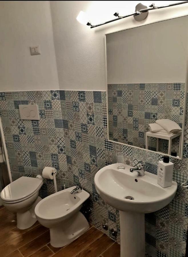 Guest House Al Mare Civitavecchia Luaran gambar