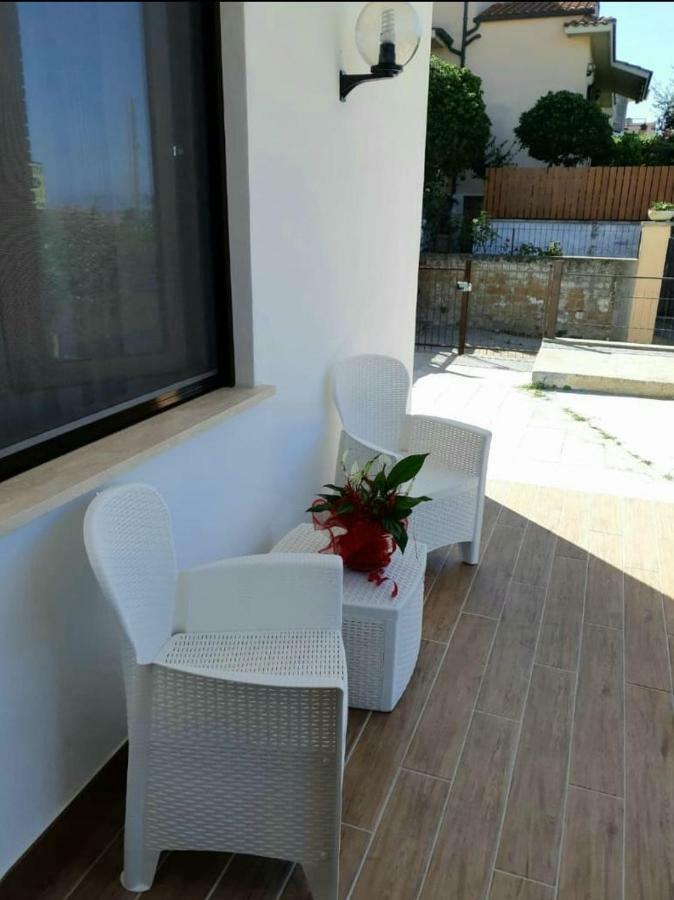Guest House Al Mare Civitavecchia Luaran gambar