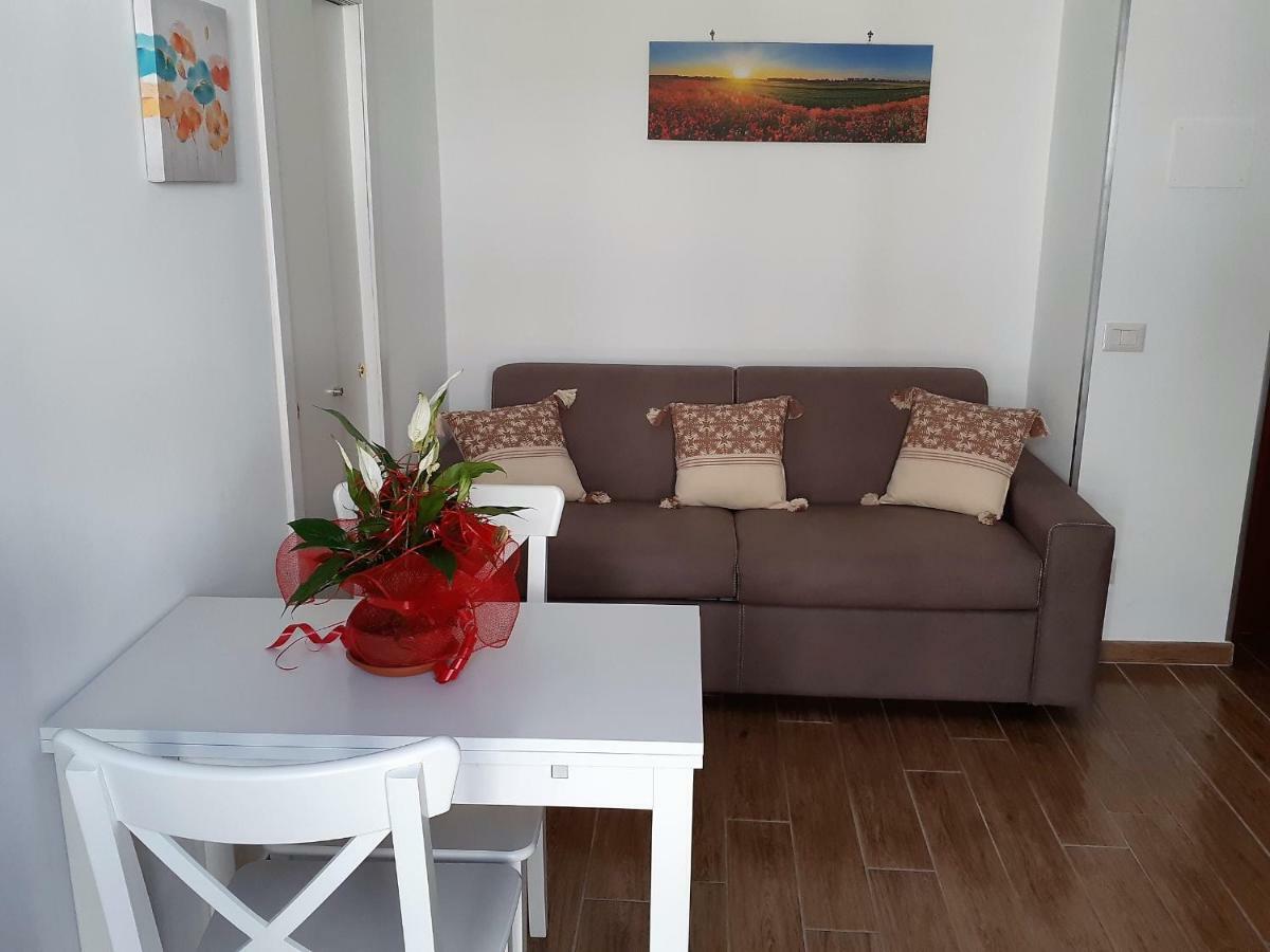 Guest House Al Mare Civitavecchia Luaran gambar